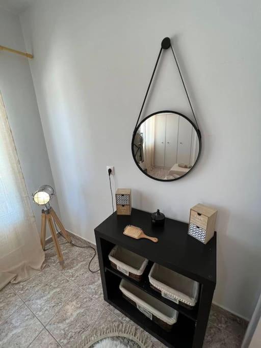Beach Apartment Edem First Floor Perivolos  Ngoại thất bức ảnh