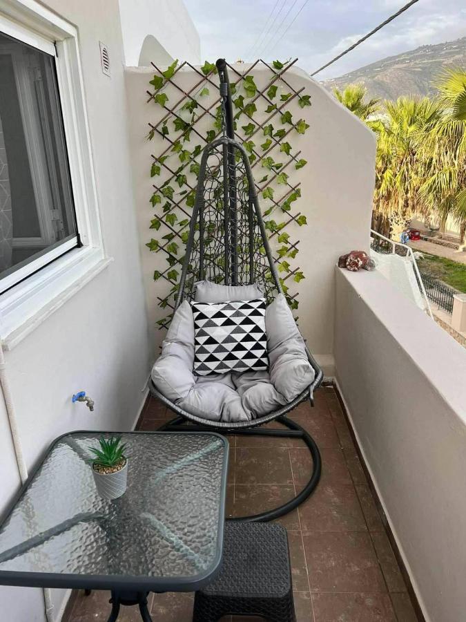 Beach Apartment Edem First Floor Perivolos  Ngoại thất bức ảnh